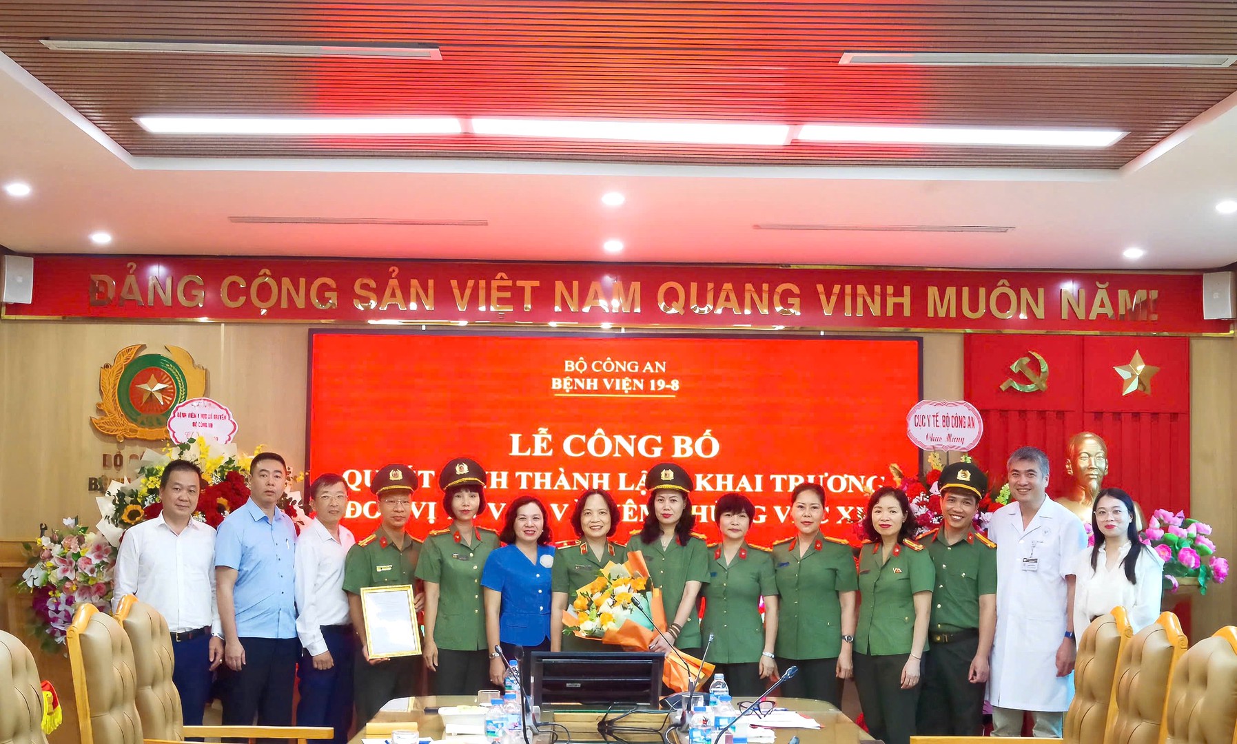 2b4bd588-32b1-41cb-adc8-fff32c2baf25.jpg