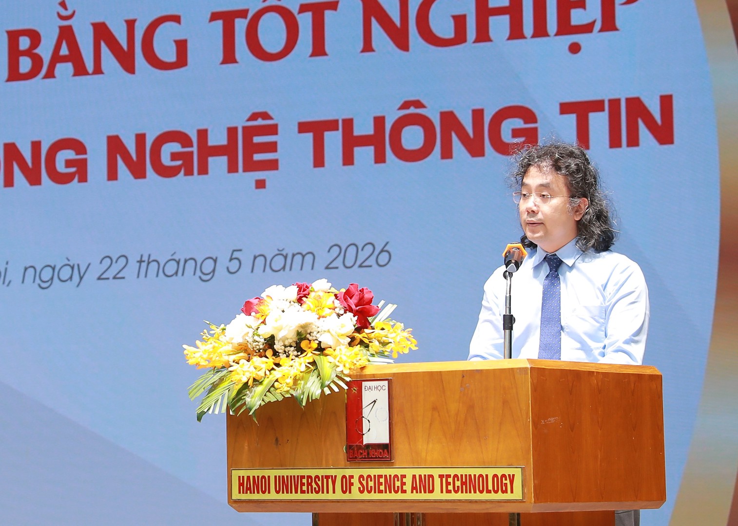 1 ta hai tung.JPG
