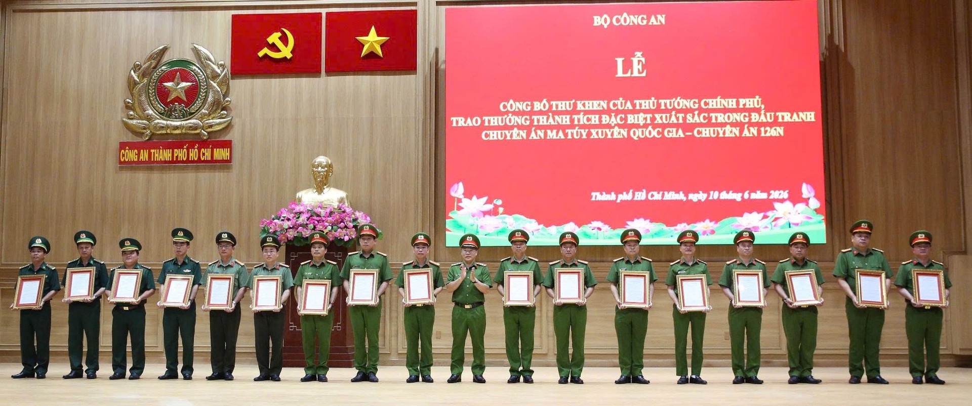 2aOboQcVu8IYdpGaaIEGYBTT1gI49Wd7VmlPHyl6.jpg