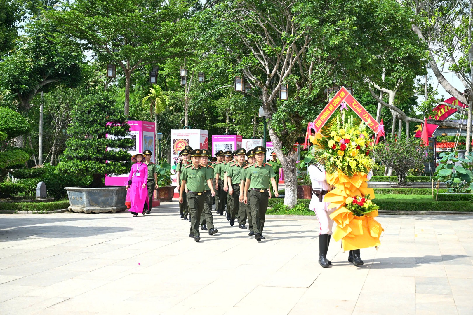 1dea29445ac9db9782d834.jpg