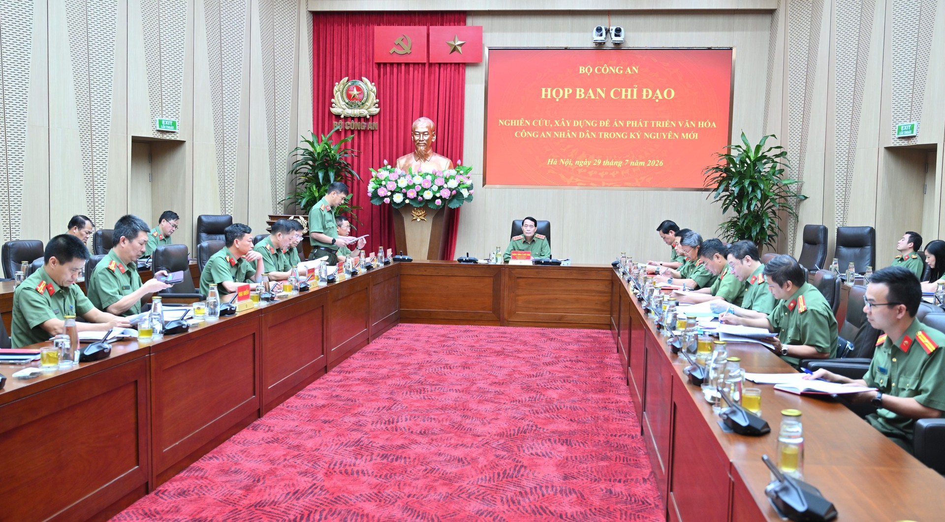 02_toancanh.JPG