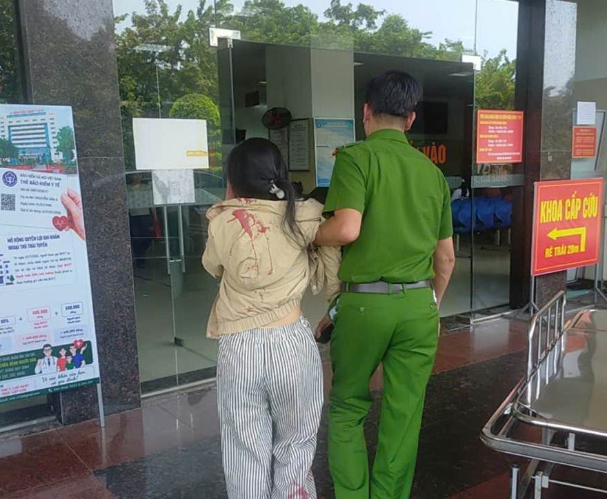 9988aea3-5ddd-4fa4-b06a-b932c8f6246a.jpg