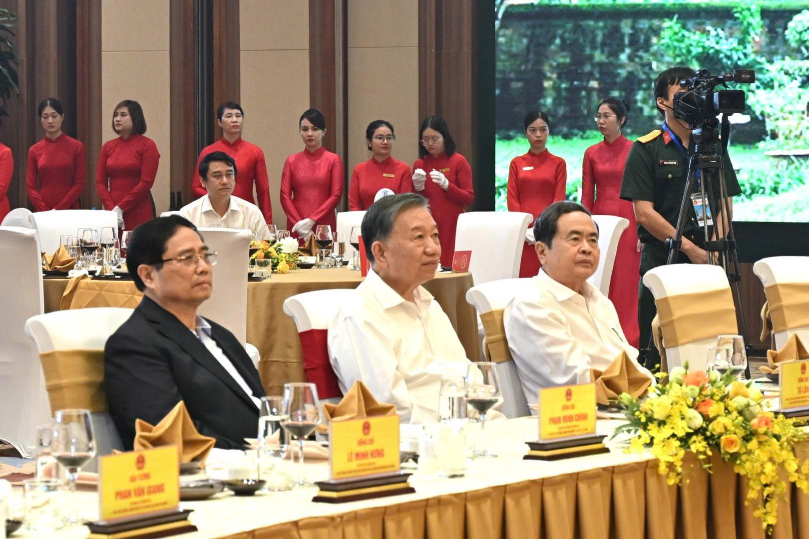 Party and State leaders attend the event.