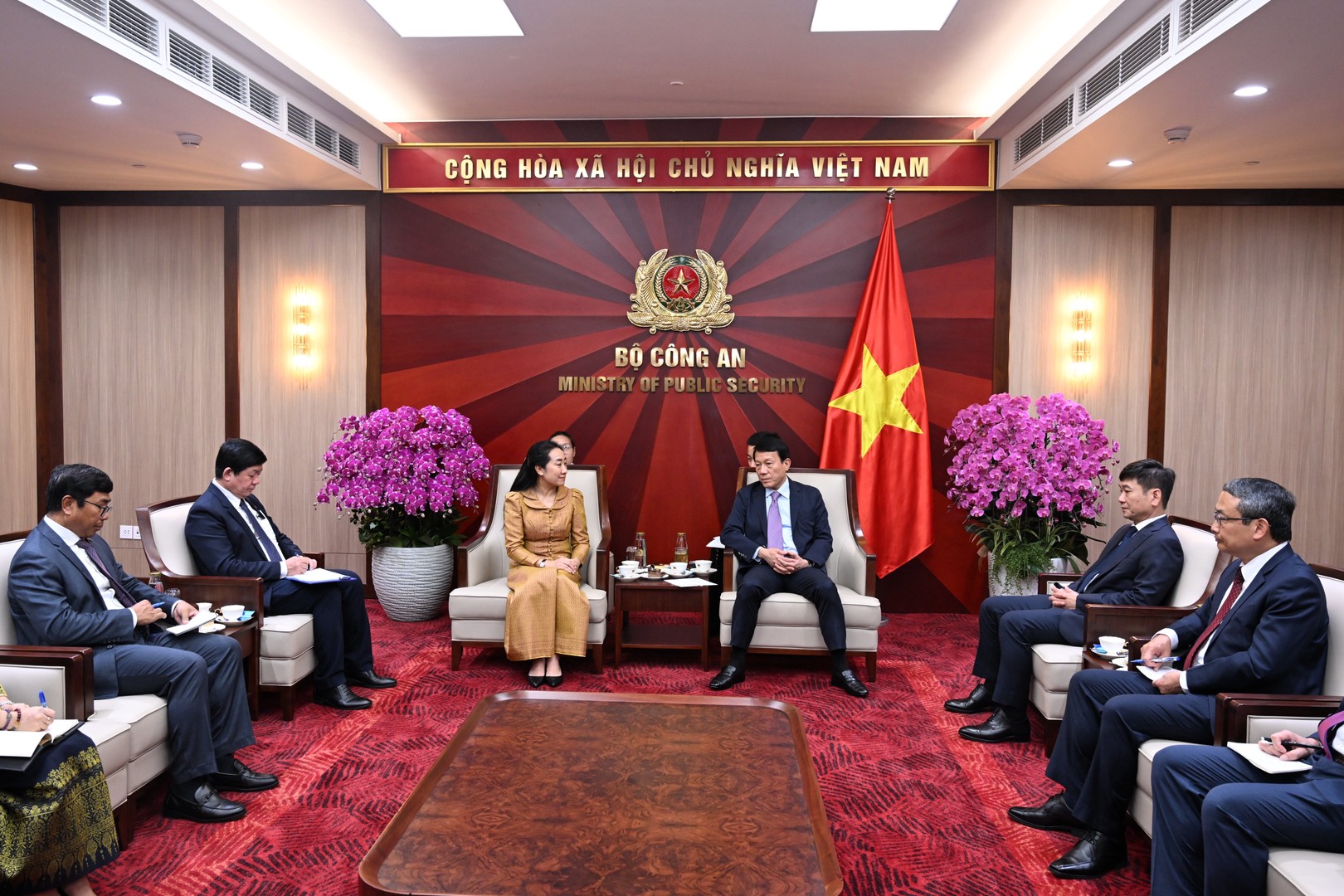 1 qc.JPG