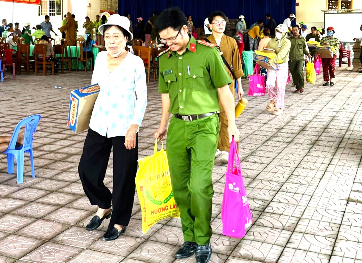 photo-library-20260914093759-b8b438ec-5f9c-47dc-a48f-e08eb34ccc28-anh-4.jpg