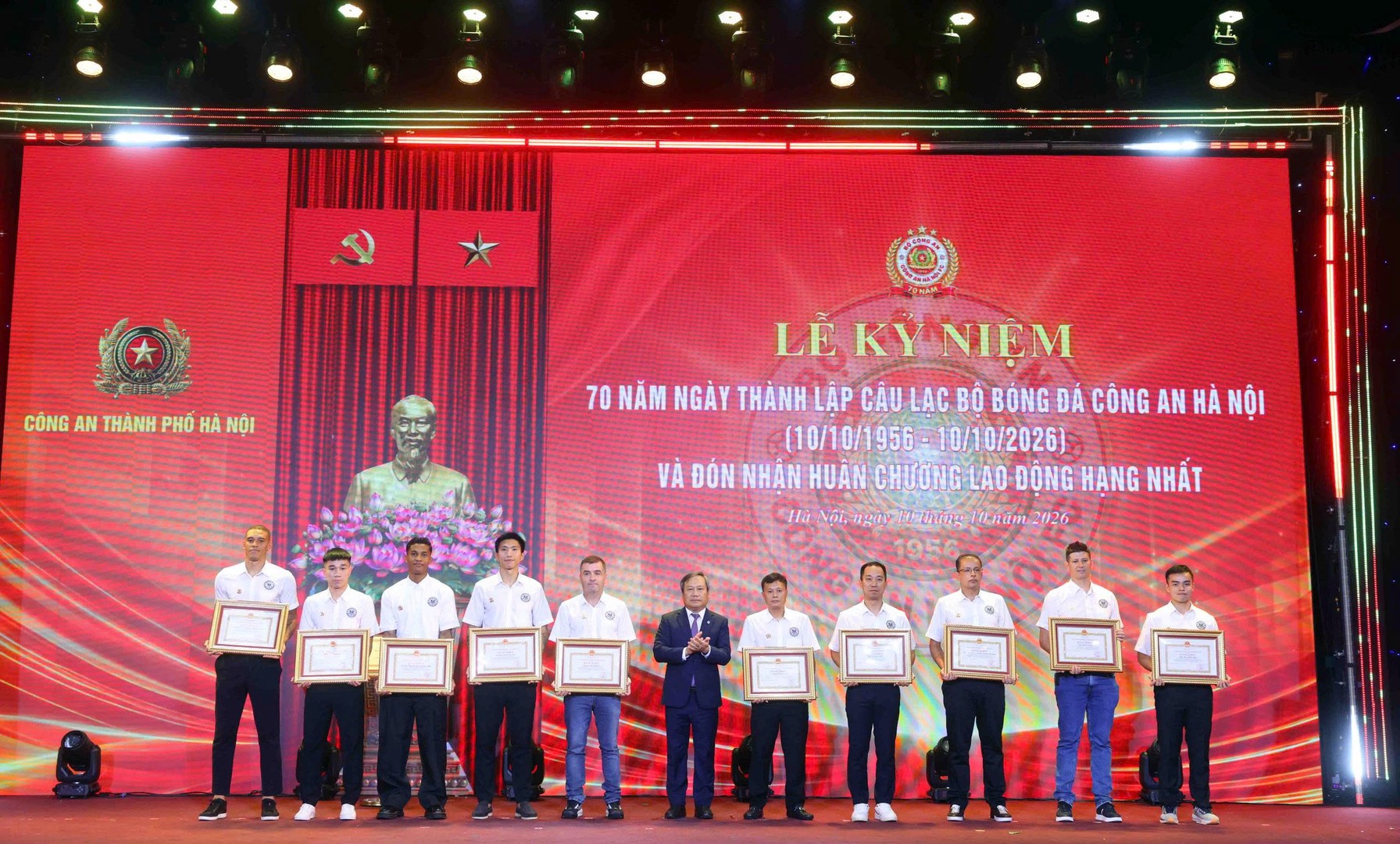 thang1.JPG