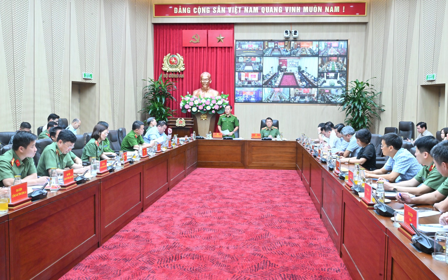 04_tiancanh.jpg