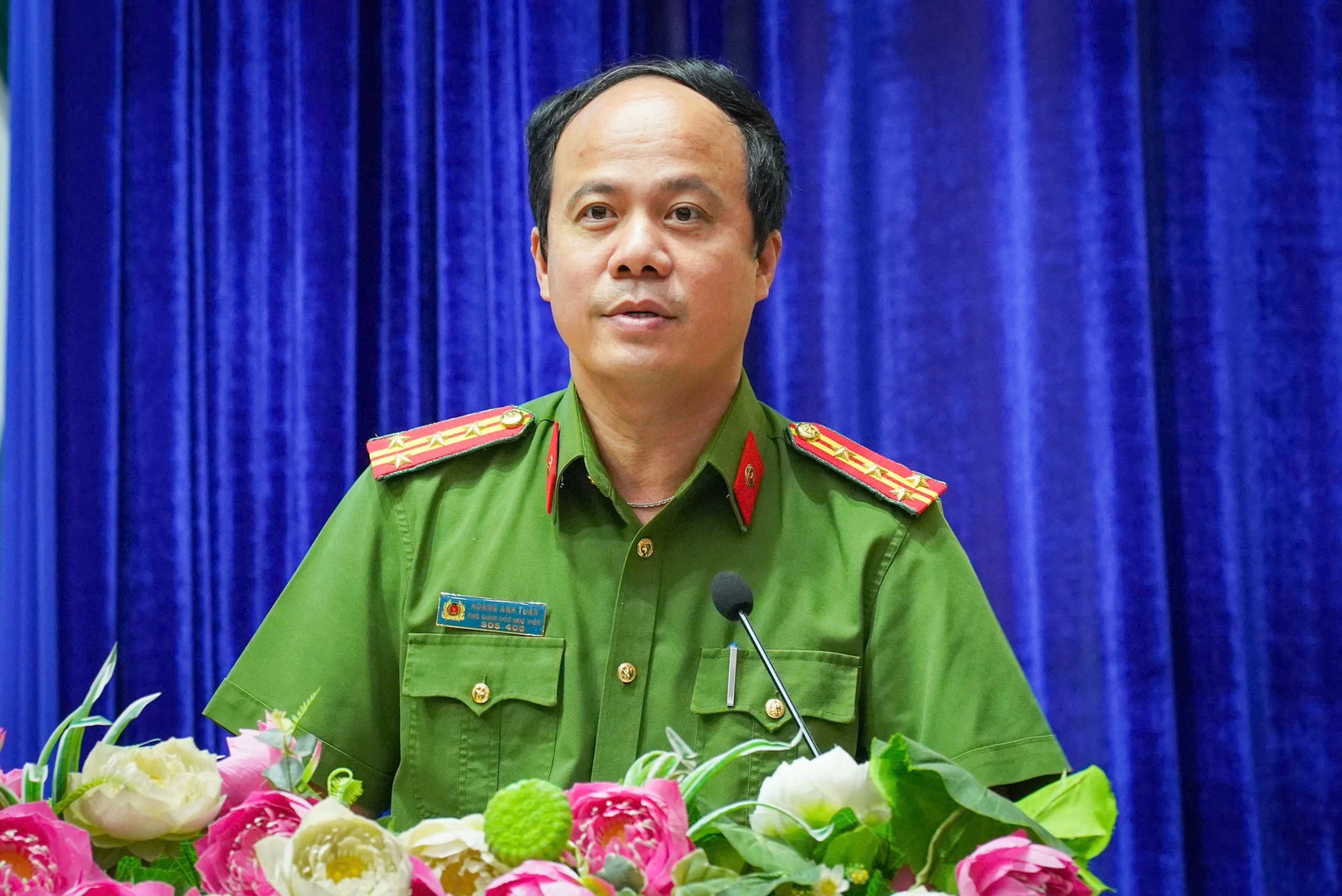2aOboR8bJd5YX3Qg3wYr01dK4N9WSW4sEkAI2hfM.jpg