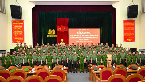 Khai mạc Lớp tập huấn điều lệnh, quân sự trong Công an nhân dân năm 2026 Đợt 1