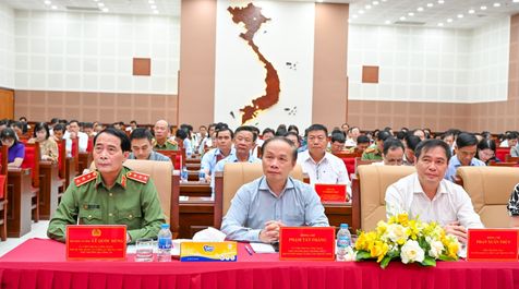 Đảng ủy Công an Trung ương phối hợp tổ chức Hội nghị Báo cáo viên Trung ương tháng 4/2026