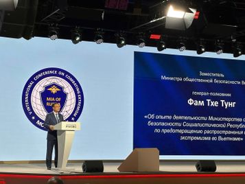 Thứ trưởng Phạm Thế Tùng thăm, làm việc tại Liên bang Nga