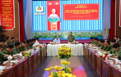 Đoàn kiểm tra số 7 Bộ Công an làm việc với Công an tỉnh Cà Mau