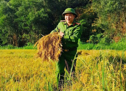 Tuổi trẻ Công an thành phố Huế cụ thể hóa phong trào thi đua "Ba nhất” bằng nhiều việc làm thiết thực, gần gũi