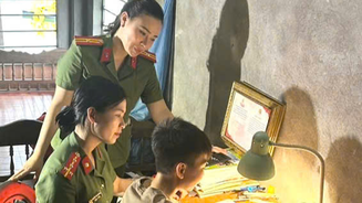 Công an Hải Phòng: Ấm áp tình “Mẹ đỡ đầu”
