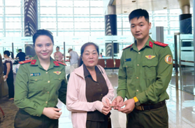 Lan tỏa những việc làm đẹp “Ba Nhất” của Đội An ninh hàng không tại Cảng hàng không quốc tế Vân Đồn