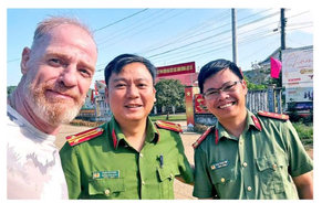 "Đi qua 34 quốc gia, Công an Việt Nam tuyệt vời nhất!”