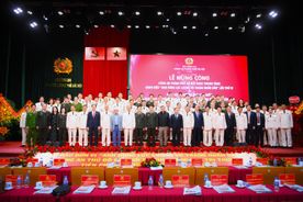 Hanoi City Police Department receives fourth “Hero of the People’s Armed Forces” title