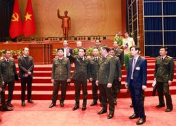 Deputy Minister Le Quoc Hung inspects security protection for 14th National Party Congress