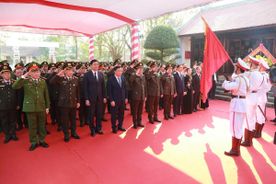 MPS leadership pays tribute to late Minister Tran Quoc Hoan