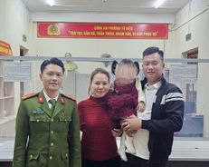 Sơn La: Công an phường Tô Hiệu giúp cháu bé đi lạc tìm được người thân
