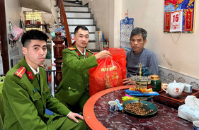 Cao Bằng: Công an xã Hạ Lang kịp thời giúp đỡ đưa người bị tai biến đến bệnh viện cấp cứu