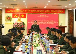 Thứ trưởng Lê Quốc Hùng làm việc với Cục Công tác chính trị