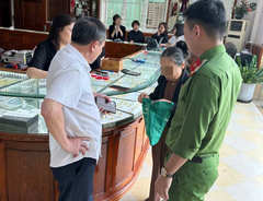 Nghệ An: Công an xã Giai Lạc kịp thời ngăn chặn đối tượng lừa đảo cụ bà với tài sản 19 chỉ vàng