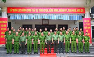 Thứ trưởng Lê Quốc Hùng thăm và làm việc với Trường Đại học Phòng cháy chữa cháy