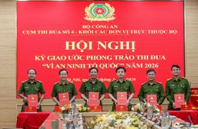 Cụm thi đua số 4 - khối các đơn vị trực thuộc Bộ Công an ký kết giao ước thi đua