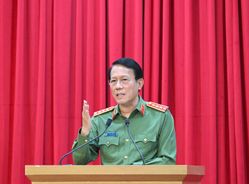 Quyết tâm gấp mười, hành động gấp trăm lần, nỗ lực hoàn thành xuất sắc mọi nhiệm vụ mà Đảng, Nhà nước, Nhân dân giao phó