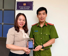 Công an tỉnh Phú Thọ kịp thời hỗ trợ người dân hoàn trả 02 vụ chuyển khoản nhầm với số tiền lớn