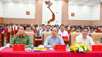 Đảng ủy Công an Trung ương phối hợp tổ chức Hội nghị Báo cáo viên Trung ương tháng 4/2026