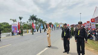 Công an tỉnh Quảng Trị bảo đảm tuyệt đối an ninh, an toàn phục vụ Đoàn công tác của đồng chí Tổng Bí thư, Chủ tịch nước đến thăm, làm việc tại địa phương