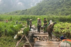Cao Bằng: Công an cơ sở hỗ trợ Nhân dân khắc phục khó khăn, bảo đảm an toàn mùa mưa bão