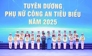 Vinh danh 25 phụ nữ Công an tiêu biểu và 68 nữ Công an cơ sở xuất sắc năm 2025