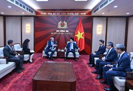 Bộ trưởng Lương Tam Quang tiếp Đại sứ Israel đến chào xã giao nhân dịp kết thúc nhiệm kỳ công tác tại Việt Nam