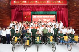 Tổng Bí thư, Chủ tịch nước Tô Lâm thăm Trung tâm Điều dưỡng thương binh Thuận Thành