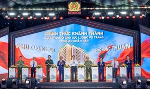 Bàn giao 776 căn nhà ở xã hội đầu tiên cho cán bộ, chiến sĩ Công an tại TP. Hồ Chí Minh