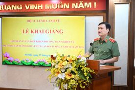 Huấn luyện điều khiển phương tiện ô tô nghiệp vụ hộ tống, dẫn đường bảo vệ tiếp cận đối tượng cảnh vệ năm 2026
