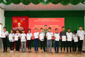 Gieo mầm tri thức - Vững bước tương lai