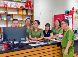 Tuyên Quang: Siết chặt quản lý cư trú từ cơ sở, ngăn chặn tội phạm ma túy từ sớm, từ xa