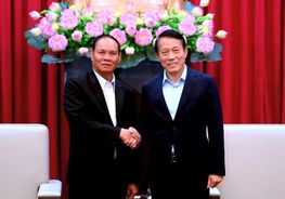 Bộ trưởng Lương Tam Quang tiếp Thường trực Ban Bí thư Trung ương Đảng Nhân dân Cách mạng Lào