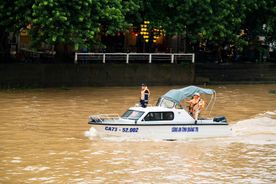 Công an tỉnh Quảng Trị bảo đảm tuyệt đối an toàn Lễ hội đua, bơi thuyền trên sông Kiến Giang năm 2025