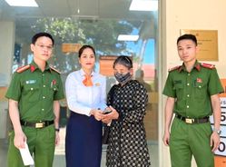 Công an các địa phương ngăn chặn kịp thời các vụ lừa đảo chiếm đoạt tài sản trên không gian mạng