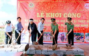 Khởi công xây dựng nhà tặng các hộ gia đình bị thiệt hại do Cơn bão số 10 gây ra trên địa bàn tỉnh Ninh Bình