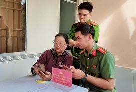 Nâng cao năng lực số cho người dân vùng cực Nam Tổ quốc