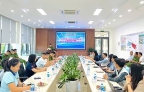 Công an tỉnh Quảng Ninh tổ chức tuyên truyền pháp luật về kinh tế và bảo vệ môi trường tại Khu công nghiệp Đông Mai