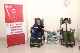 02 chiến sĩ Công an tỉnh Sơn La kịp thời hiến máu khẩn cấp cho bệnh nhân