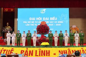 Phụ nữ Bộ Tư lệnh Cảnh sát cơ động đóng góp thiết thực vào nhiệm vụ bảo vệ an ninh quốc gia