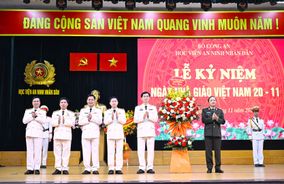 People’s Security Academy celebrates Vietnamese Teachers' Day